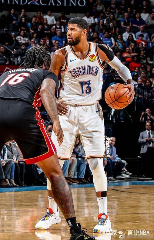 利雅得胜利3-1客胜十人新未来城体育，C罗点射，菲利克斯世界波（利雅得胜利客场3-1击败十人新未来城体育：C罗点射，菲利克斯轰世界波）