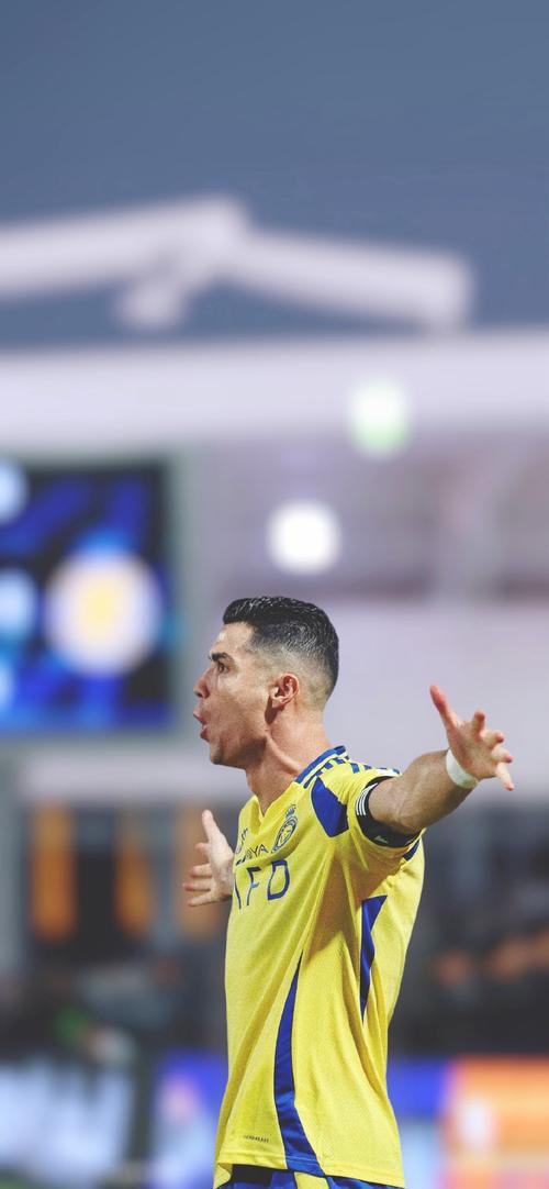 38岁梅西创造历史！50岁贝克汉姆赢麻了：0元签下球王，3年夺3冠（38岁梅西改写历史，50岁贝克汉姆0成本签下球王，三年豪取三冠）