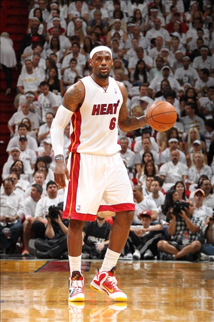 巴萨发出黄色警报：与法兰克福的复仇之战（巴萨拉响黄警：对阵法兰克福的复仇之役）