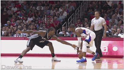 纳瓦斯：退役前一年因髋关节问题我甚至无法陪孩子们散步（纳瓦斯回忆：退役前一年髋部伤势严重，连陪孩子散步都做不到）