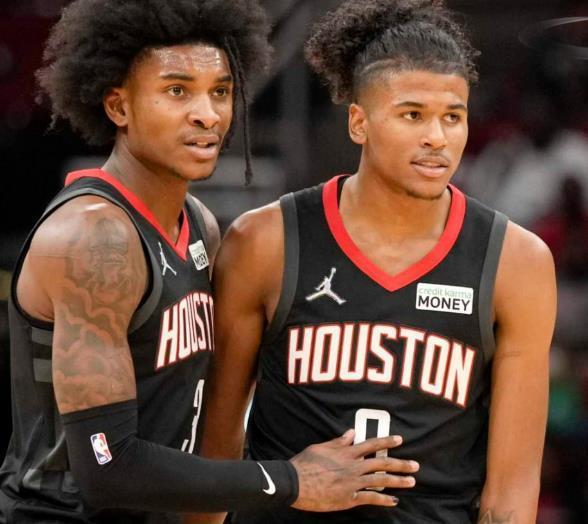 俄媒：俄罗斯足协否认筹办替代世界杯赛事，表示该消息不属实（俄媒：俄足协辟谣筹办替代世界杯，称相关消息不实）