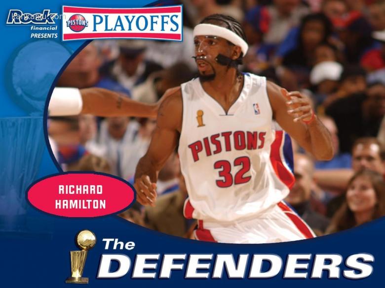 罗马诺：米兰之前就关注过帕尼切利，但白学堡1月不会卖（罗马诺：米兰早已考察帕尼切利，但白学堡一月无意出售）