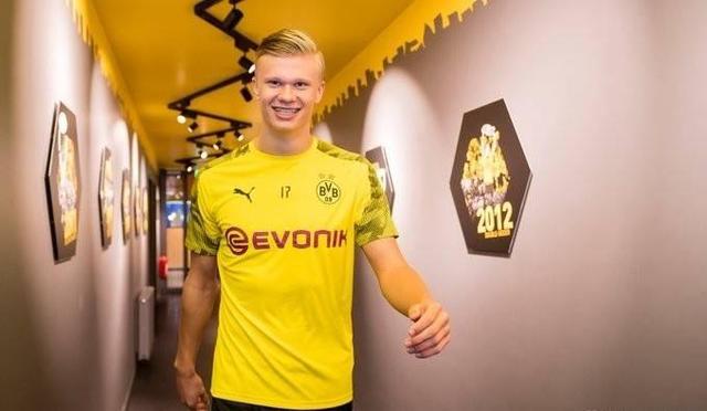 【欧冠】——心疼阿隆索，哪里都是曼城（欧冠：替阿隆索心酸，满眼尽是曼城）