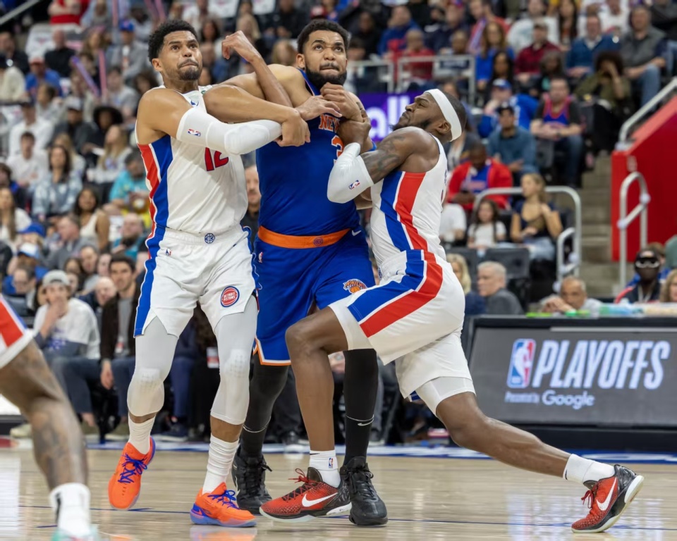 NBA官方新秀榜：克尼佩尔&弗拉格继续稳居前二（NBA官方新秀榜更新：克尼佩尔与弗拉格依旧位列前二）