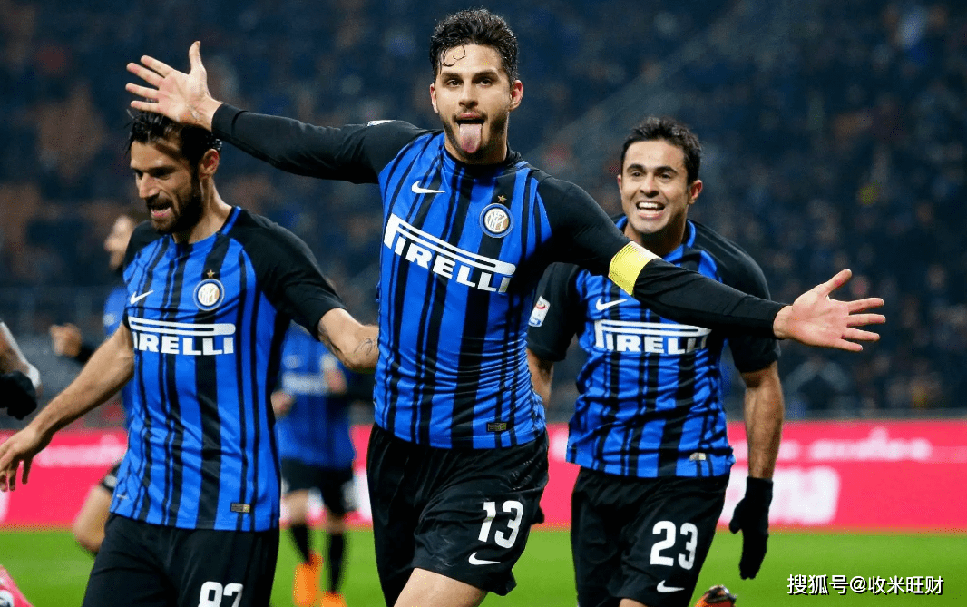 湖记：湖人需要交易！他们缺乏防守&速度&运动能力来挑战顶级强队（湖人观察：要想冲击顶级强队，必须通过交易补足防守、速度和运动能力）