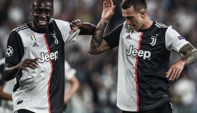 巴特：曾建议曼联签下克罗斯和博格巴，但是高层只选择了后者（巴特披露：曾建议曼联同时签下克罗斯与博格巴，高层最终仅选择博格巴）